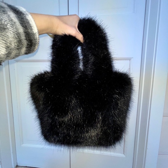 J Crew Mini Black Faux Shearling Tote - Picture 4 of 14